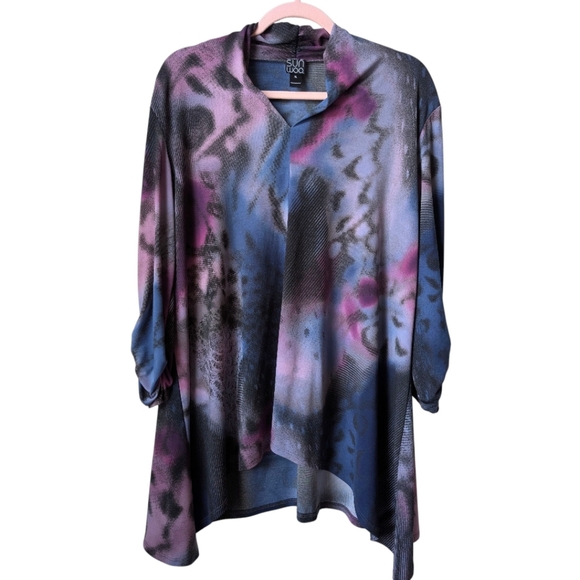 Clara Sun Woo Tops - Clara Sun Woo Abstract Animal Print Tunic Size XL